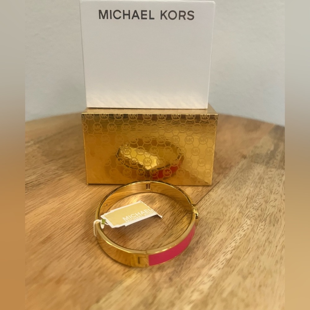 New! Michael Kors Hot Pink and Gold Bangle Bracelet - Picture 6 of 8